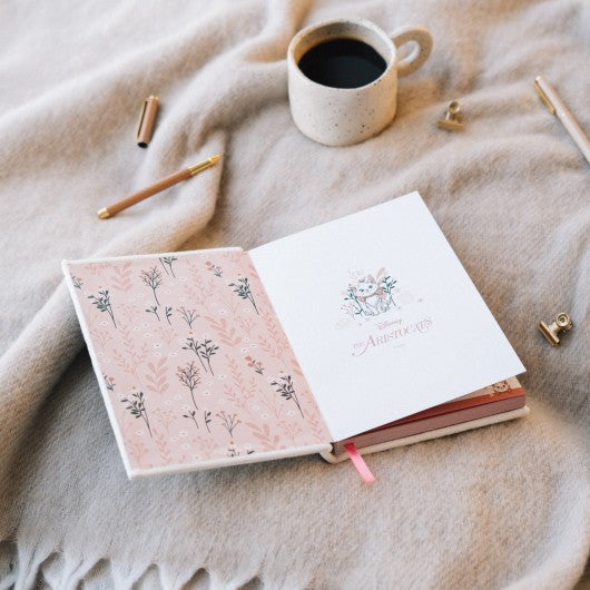 CUADERNO PREMIUM A5 TAPA FELPA DISNEY BONJOUR MARIE